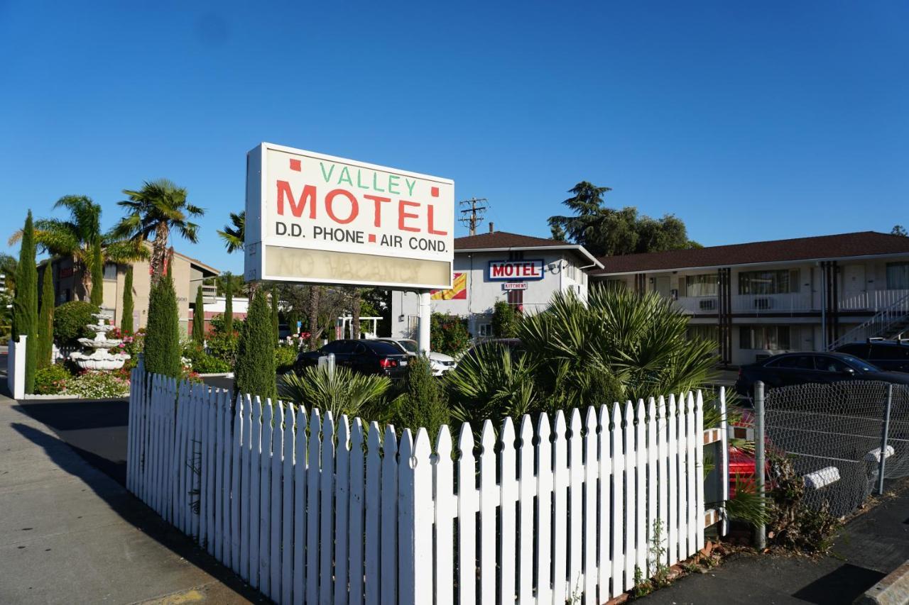 Valley Motel Concord Kültér fotó